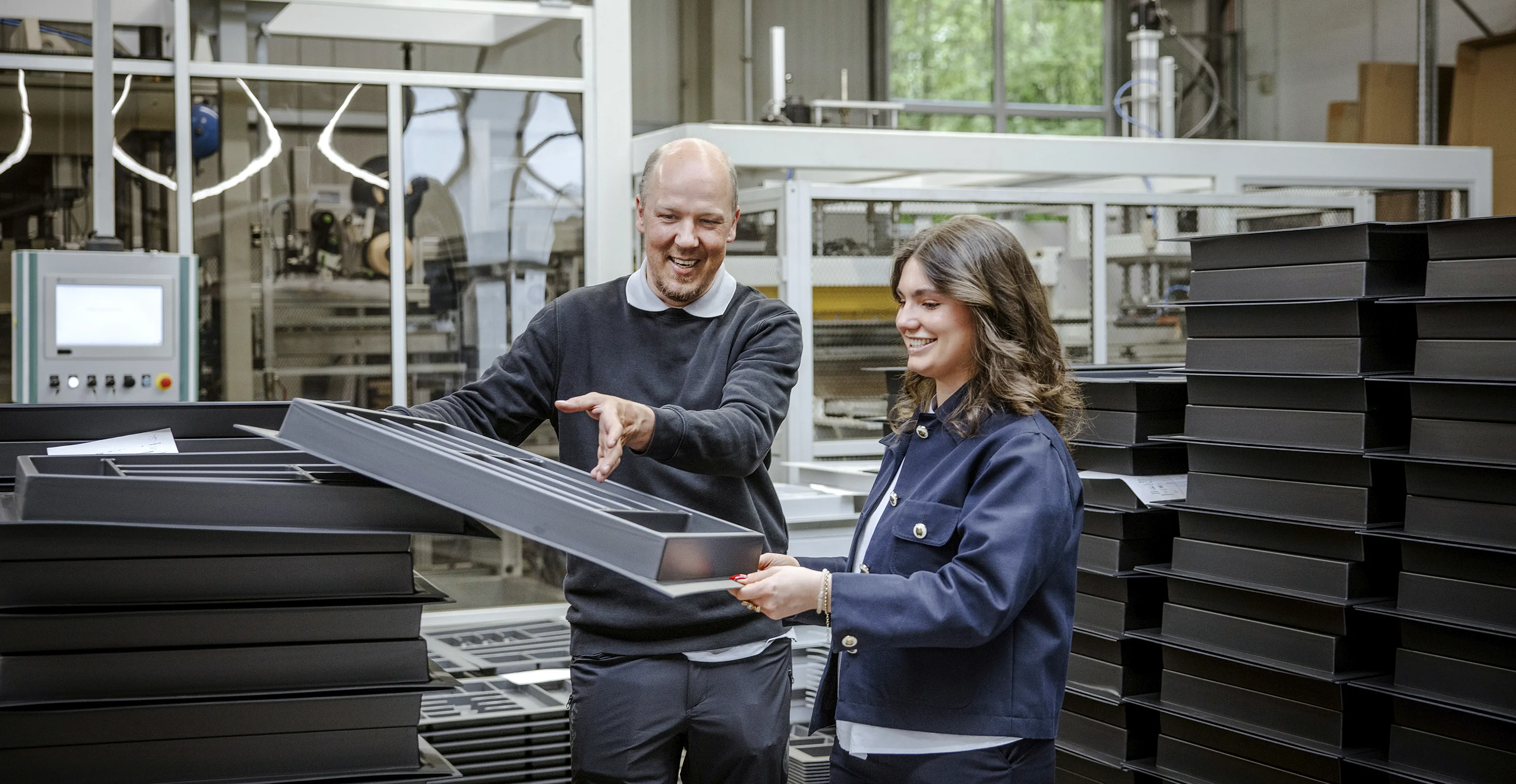 Dirks Kunststoff-Formteile, Tiefziehteile und Antirutschmatten für Küchen- und Badmöbel